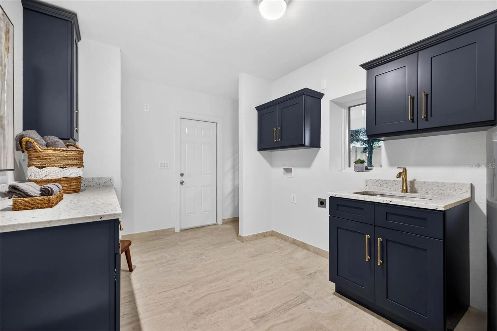 1222 Brightwaters Boulevard NE St Petersburg FL 33704