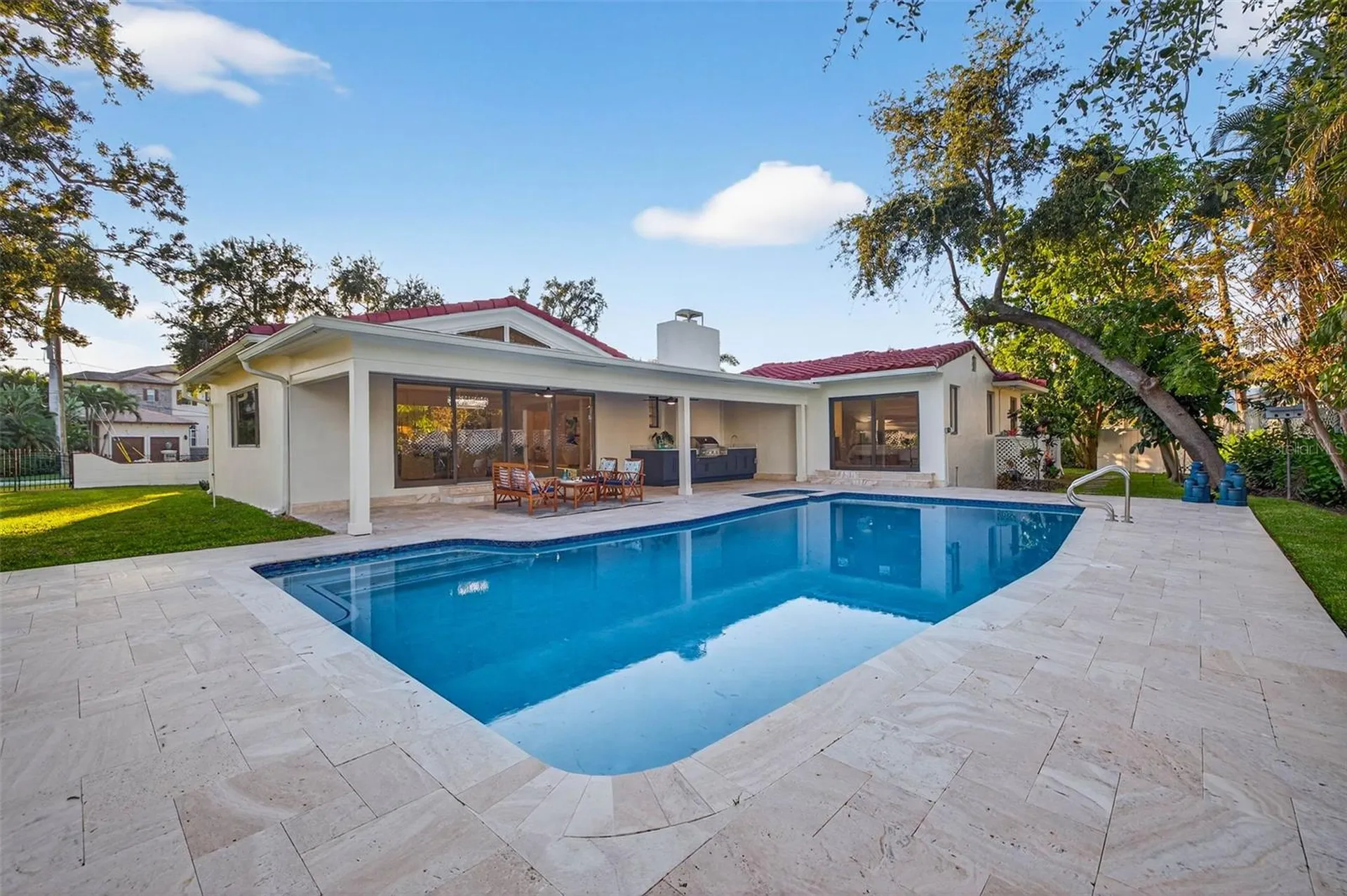 1222 Brightwaters Boulevard NE St Petersburg FL 33704