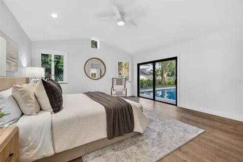 1222 Brightwaters Boulevard NE St Petersburg FL 33704