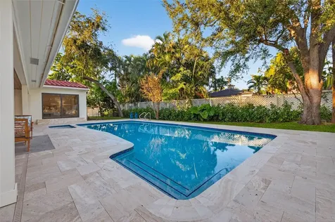 1222 Brightwaters Boulevard NE St Petersburg FL 33704