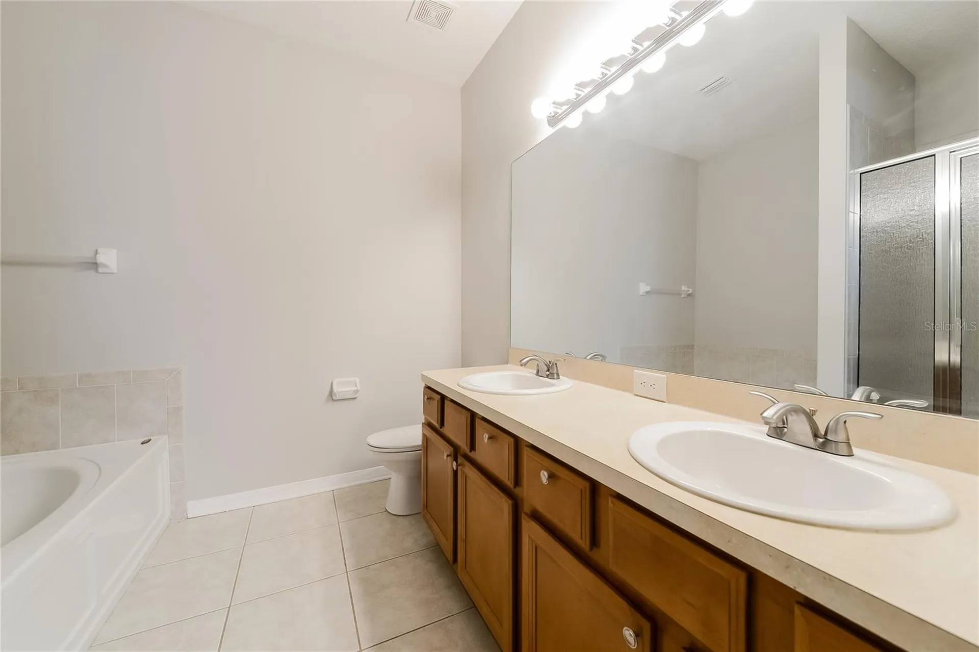 15530 Long Cypress Drive Ruskin FL 33573