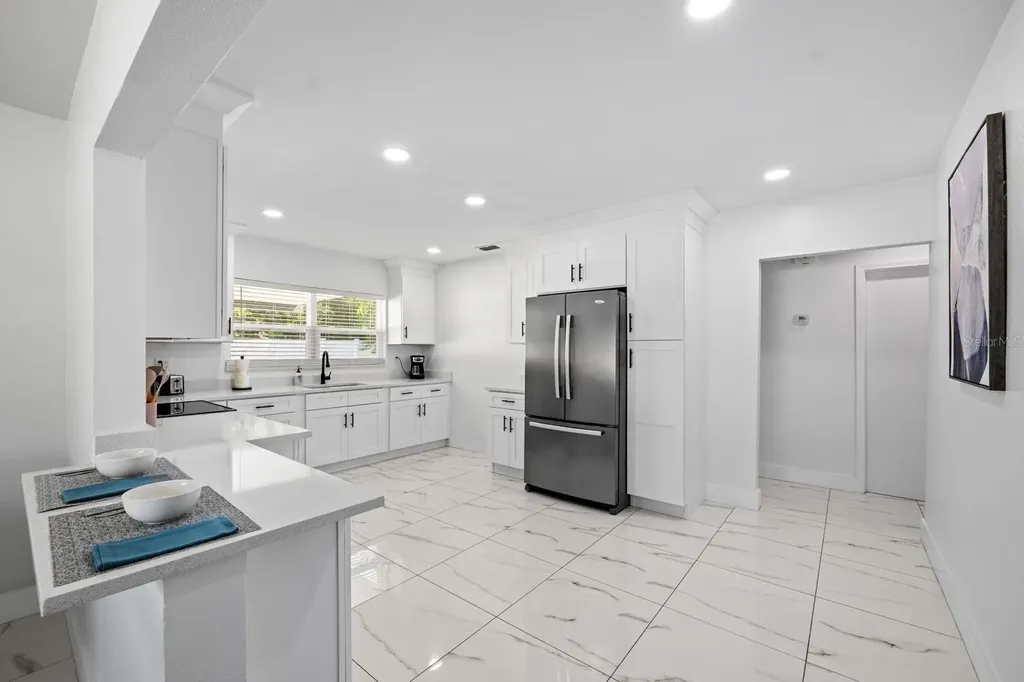 3011 W Douglas Tampa FL 33607