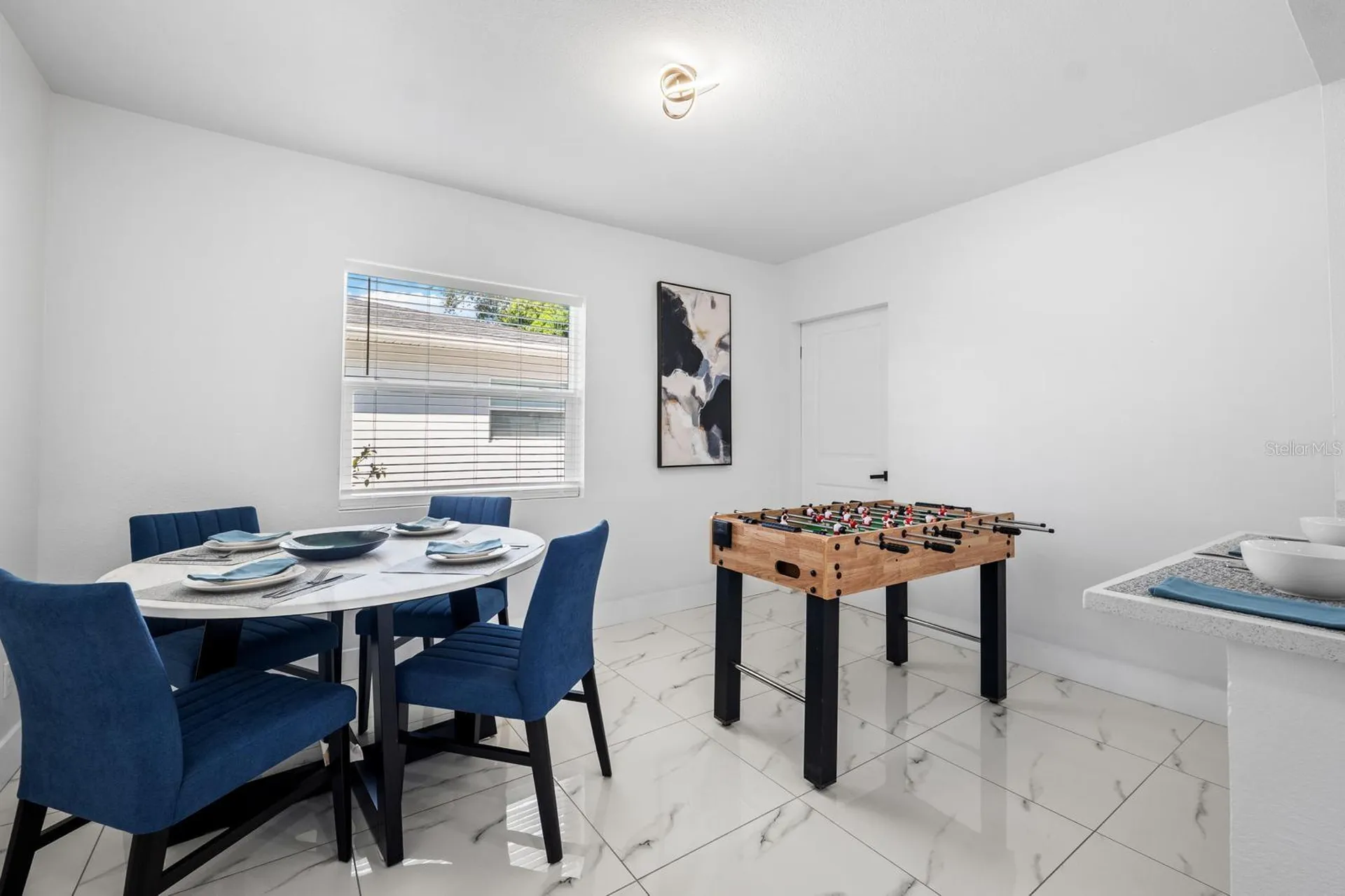 3011 W Douglas Tampa FL 33607