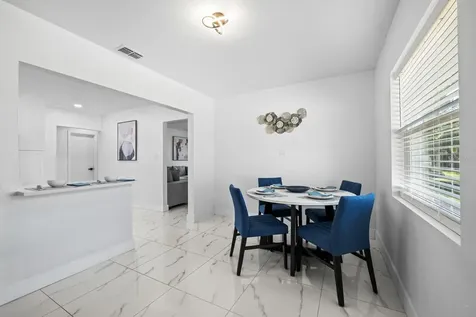 3011 W Douglas Tampa FL 33607
