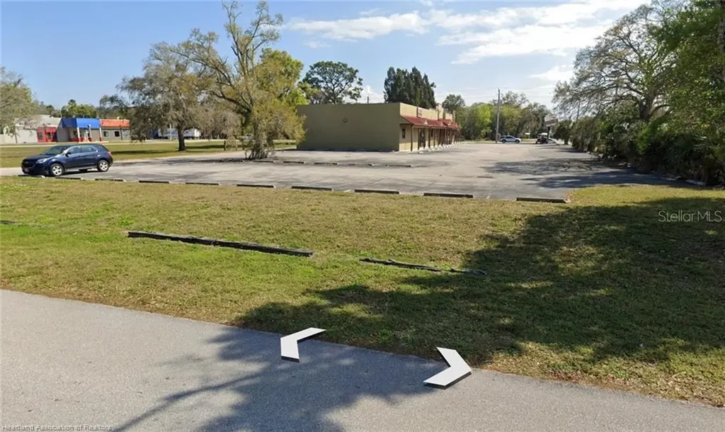 102 SW 14th Street Okeechobee FL 34974