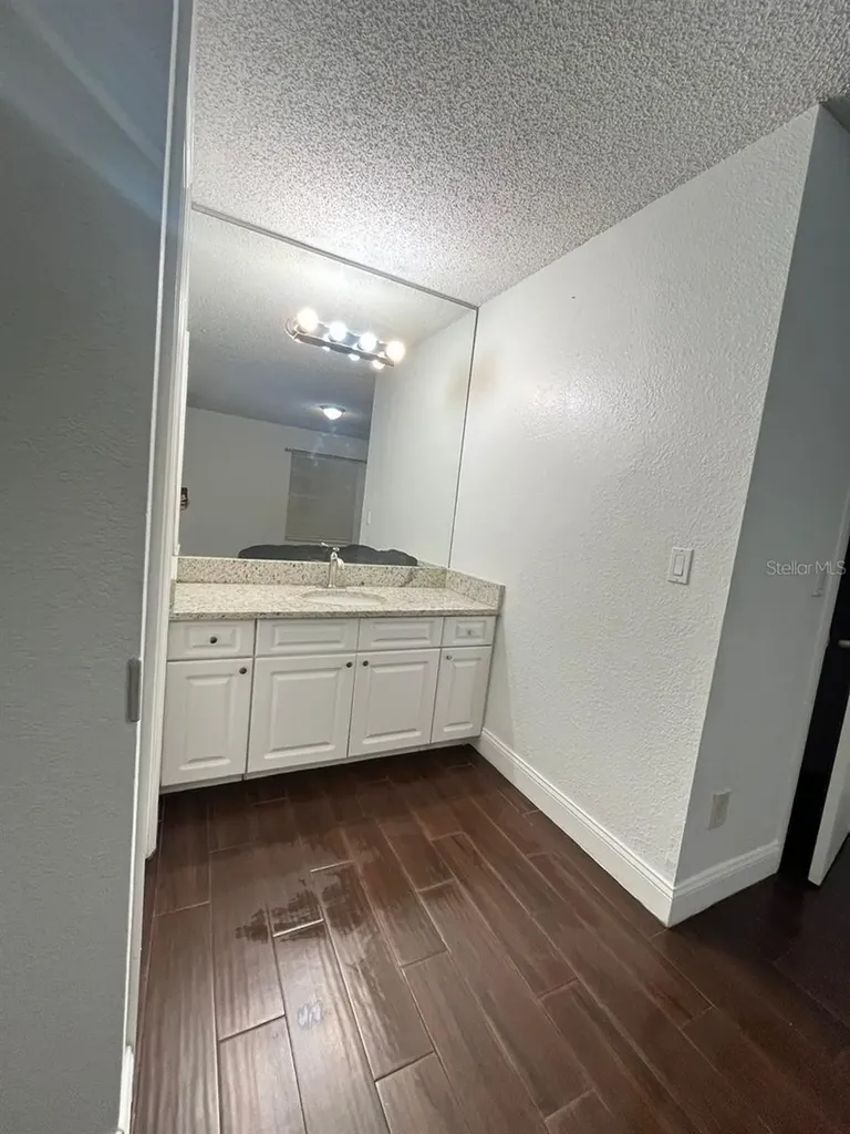 5773 Gatlin Avenue Orlando FL 32822