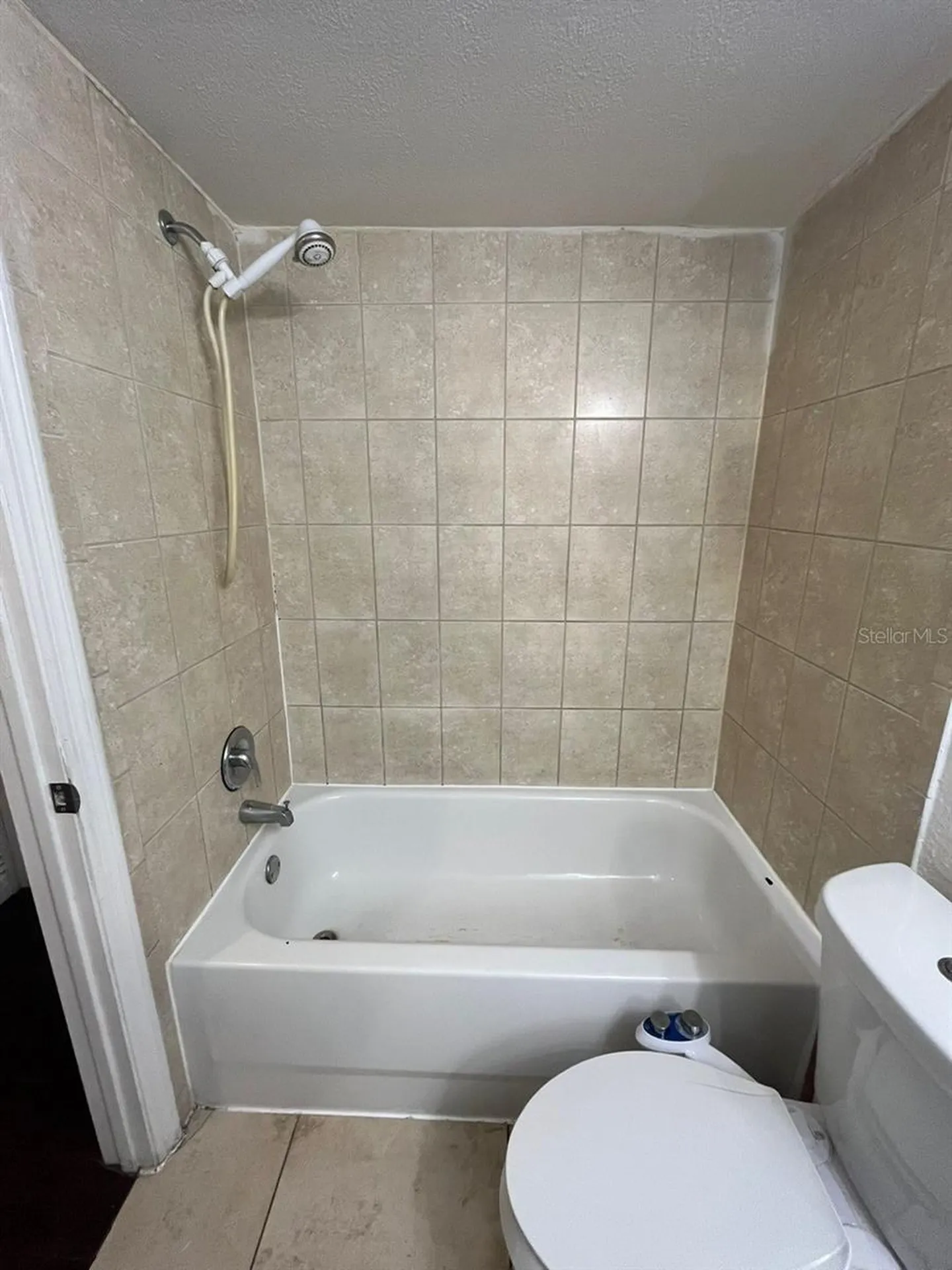 5773 Gatlin Avenue Orlando FL 32822
