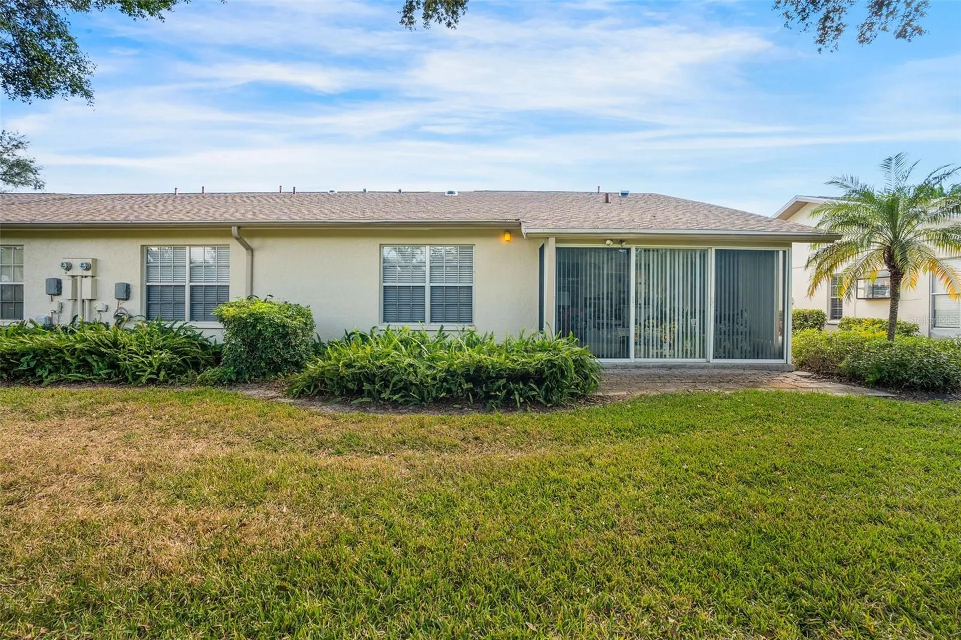 4217 Oakhurst Circle E Sarasota FL 34233