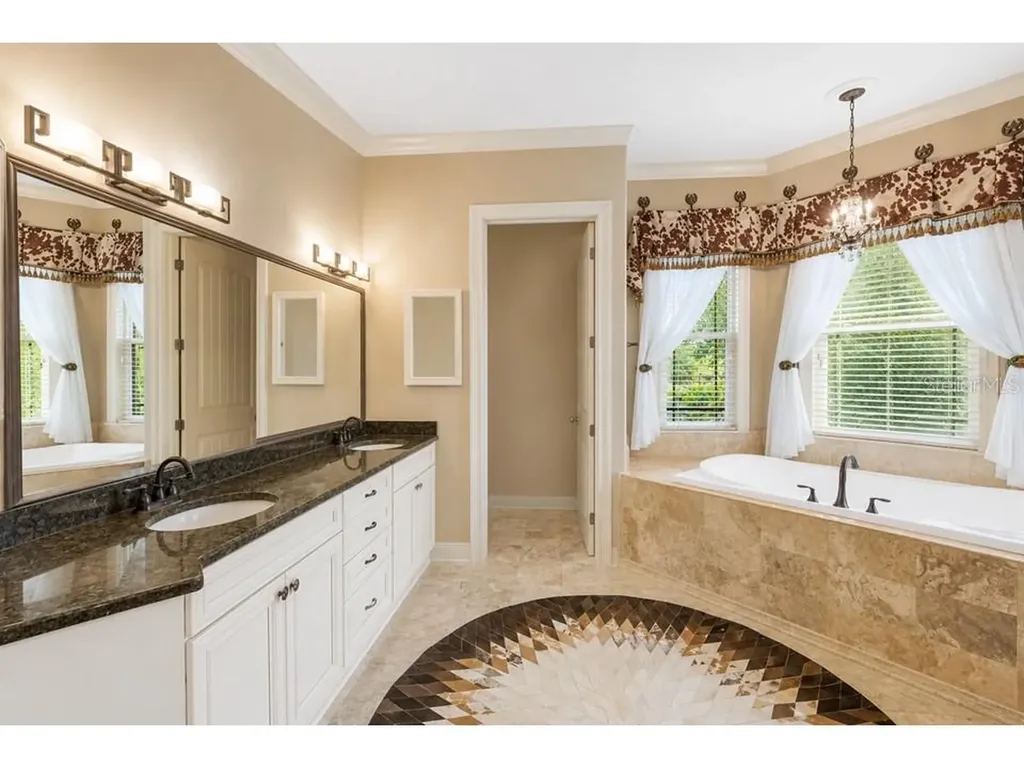 2209 Lost River Trail Ruskin FL 33570