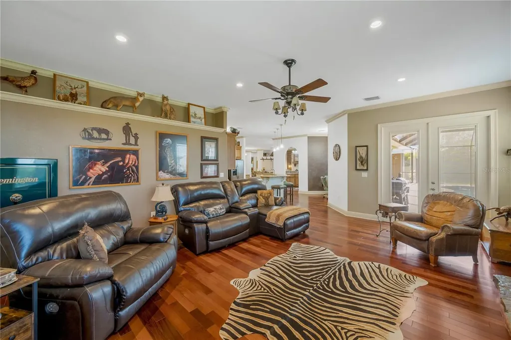 2209 Lost River Trail Ruskin FL 33570