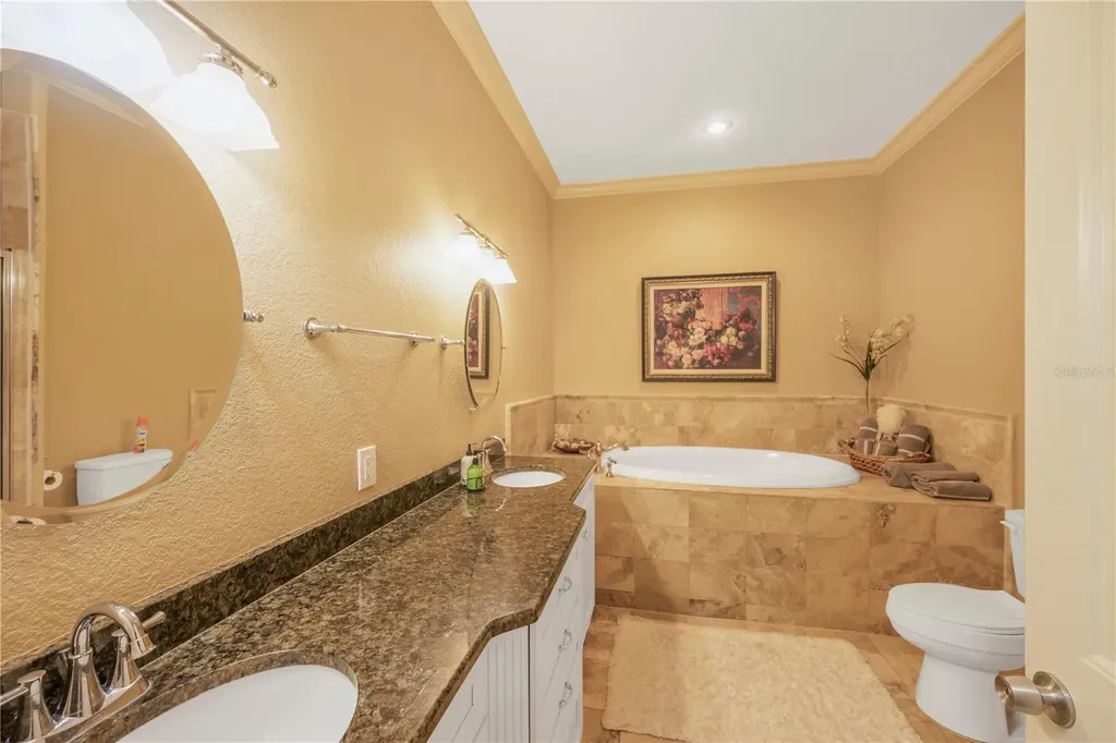 2209 Lost River Trail Ruskin FL 33570
