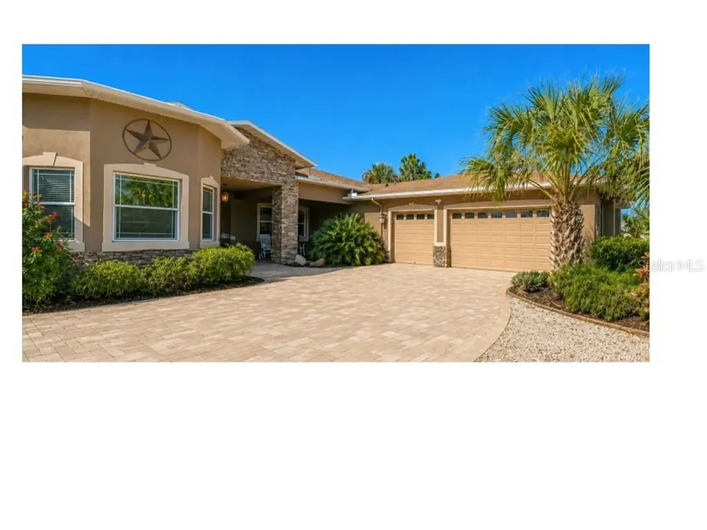 2209 Lost River Trail Ruskin FL 33570