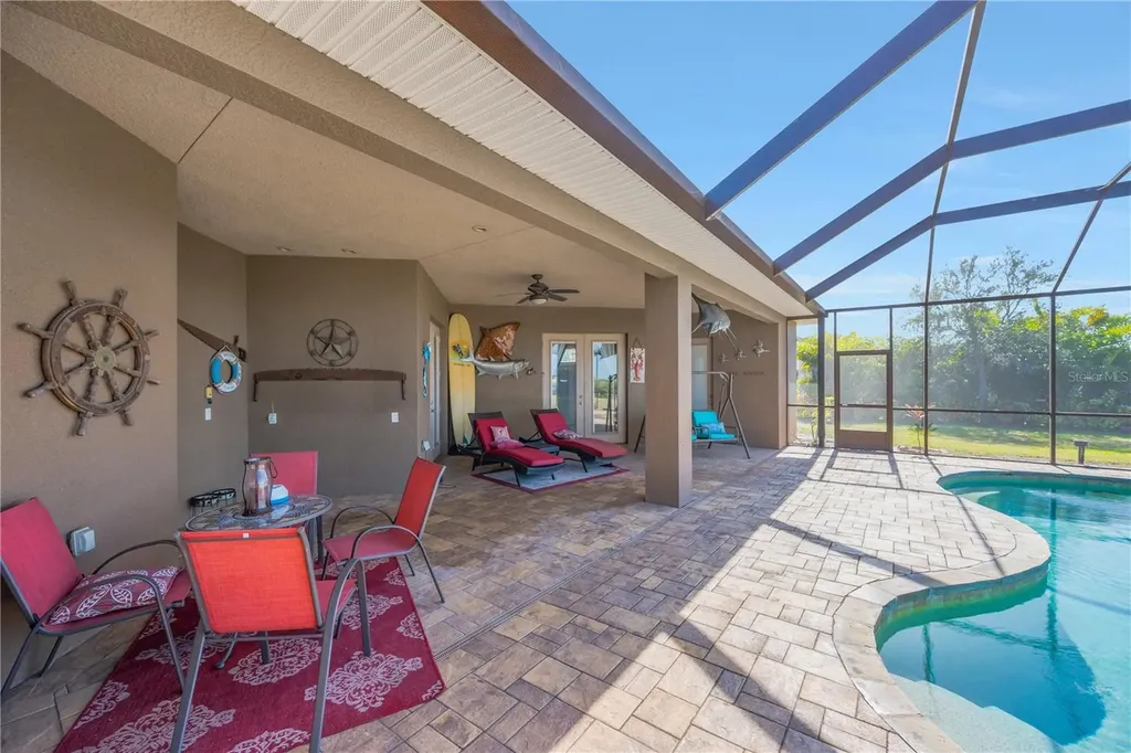 2209 Lost River Trail Ruskin FL 33570