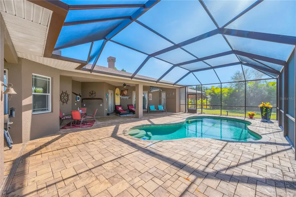 2209 Lost River Trail Ruskin FL 33570