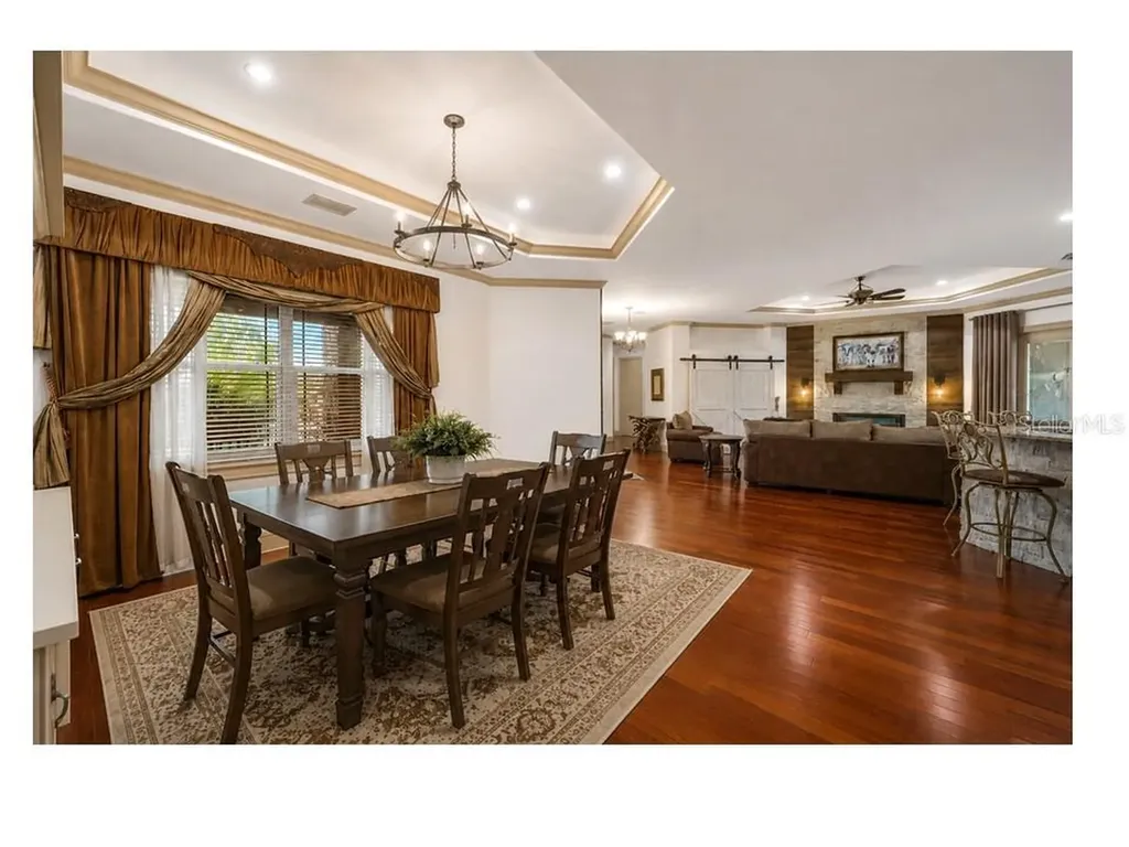 2209 Lost River Trail Ruskin FL 33570