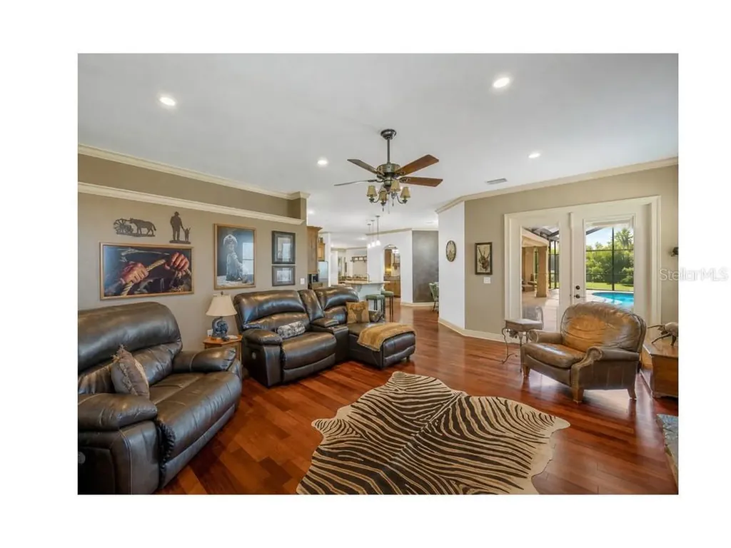 2209 Lost River Trail Ruskin FL 33570