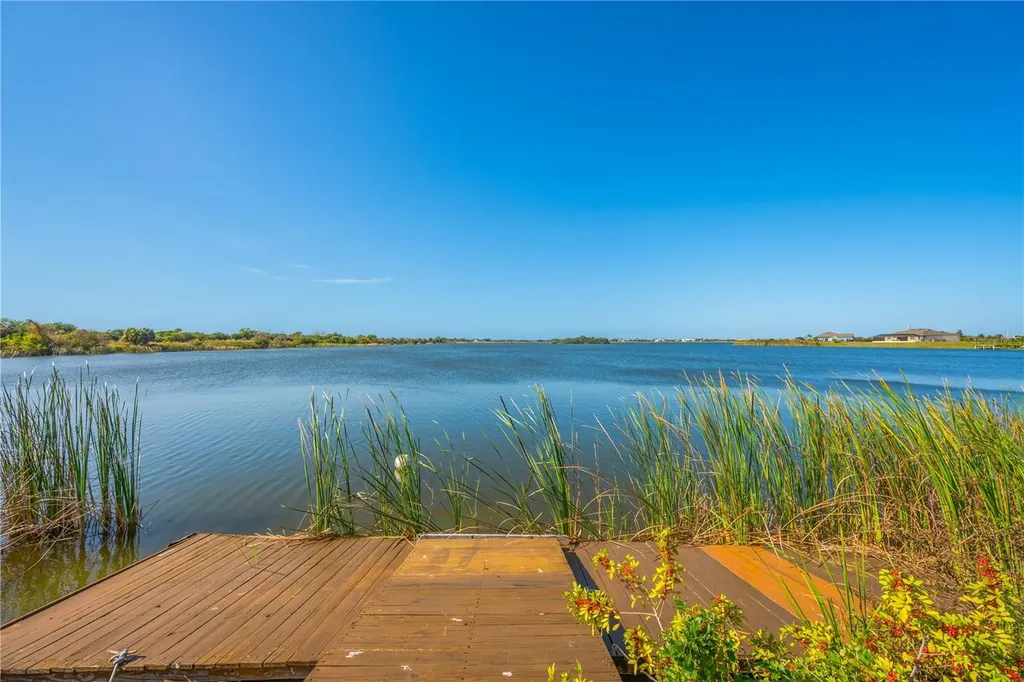 2209 Lost River Trail Ruskin FL 33570