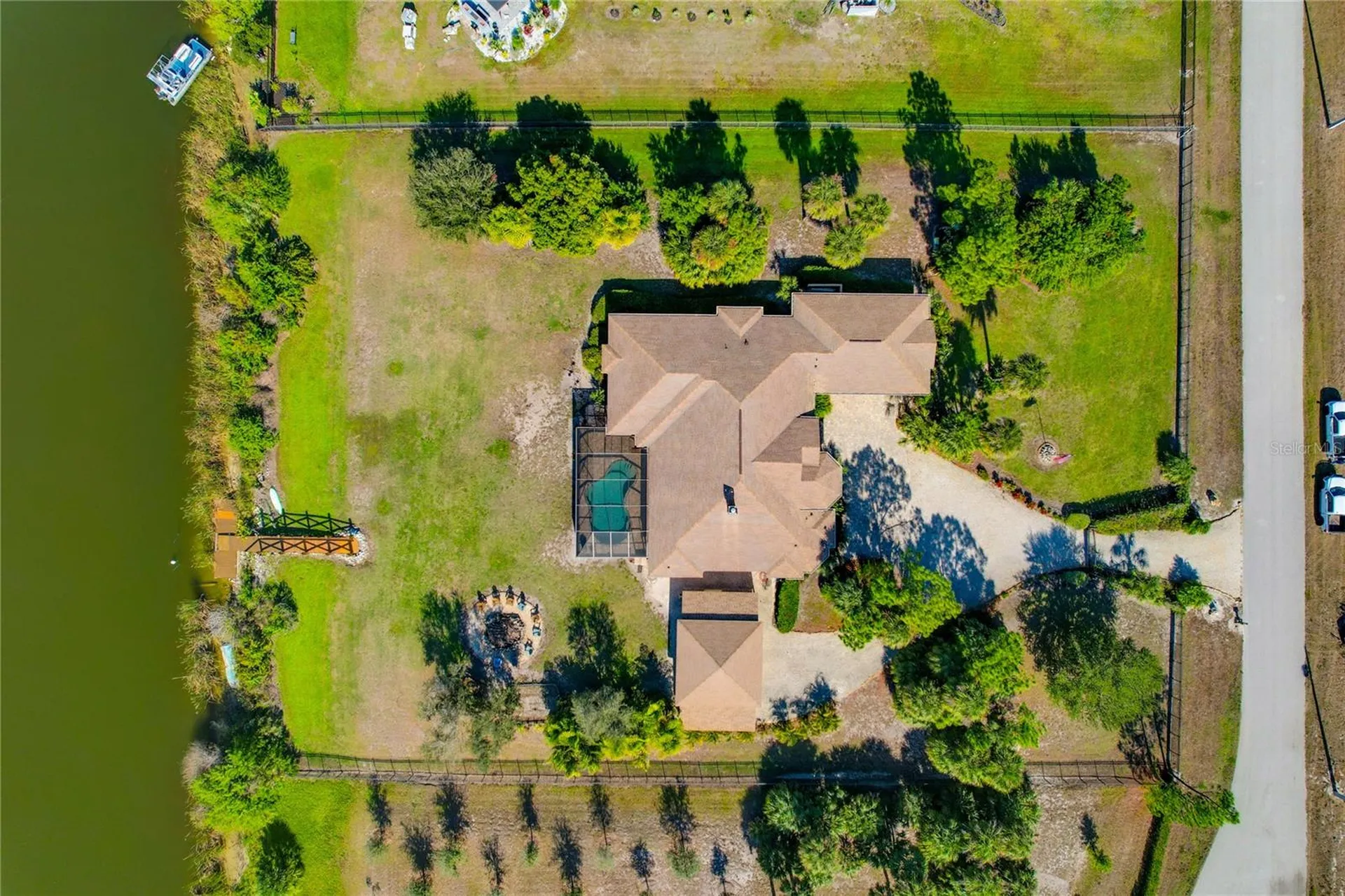 2209 Lost River Trail Ruskin FL 33570