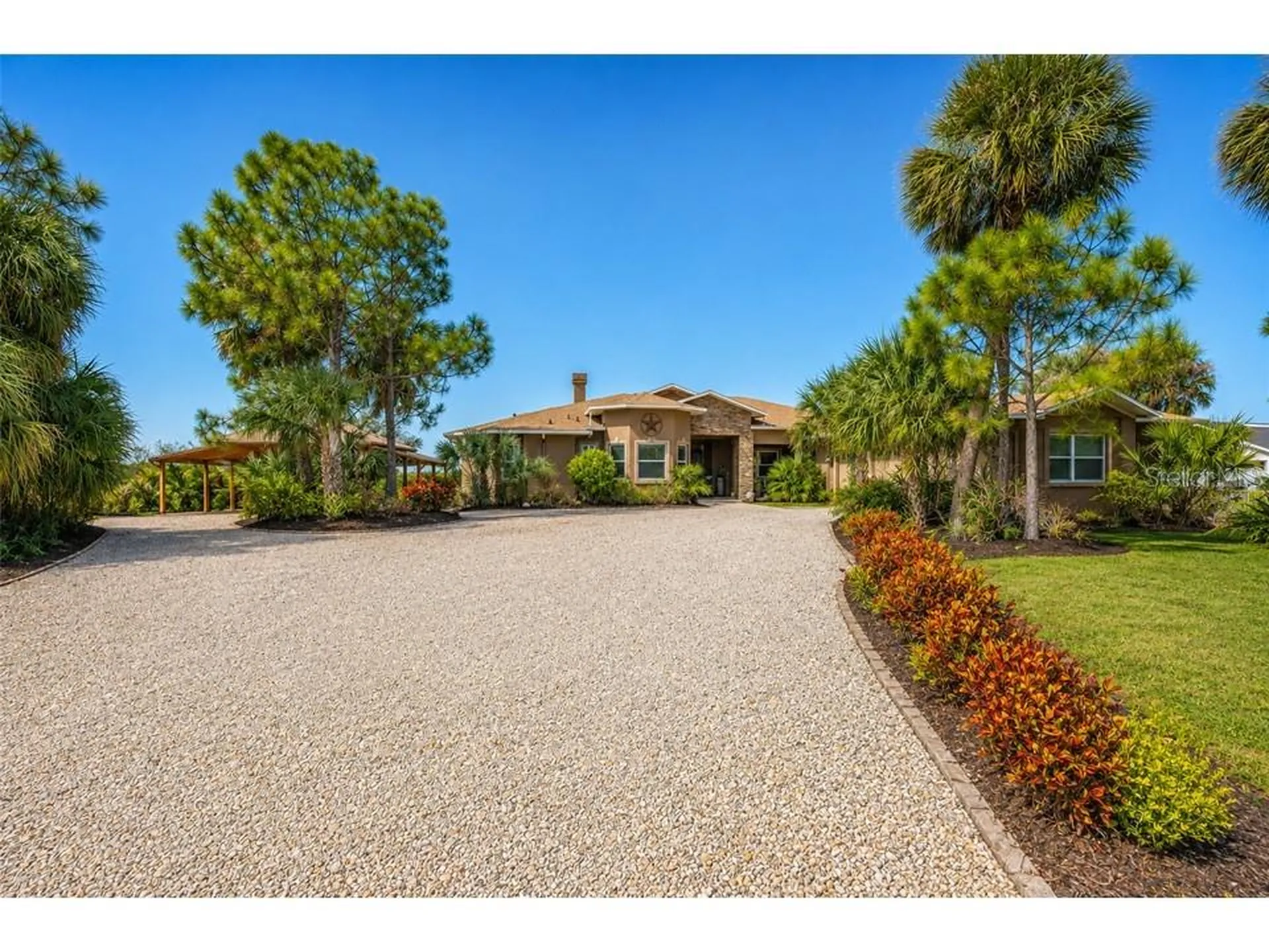 2209 Lost River Trail Ruskin FL 33570