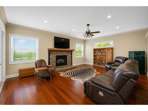 2209 Lost River Trail Ruskin FL 33570