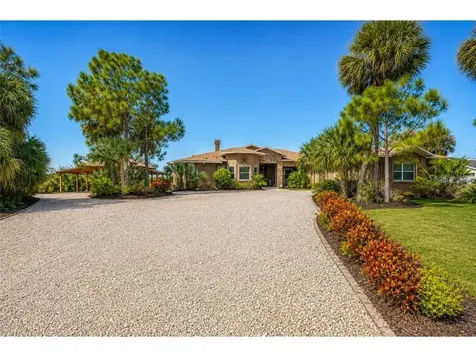 2209 Lost River Trail Ruskin FL 33570