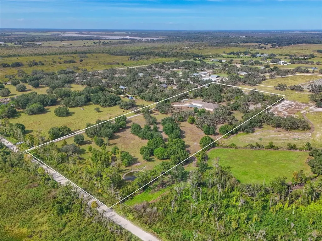 40305 73rd Avenue E Myakka City FL 34251