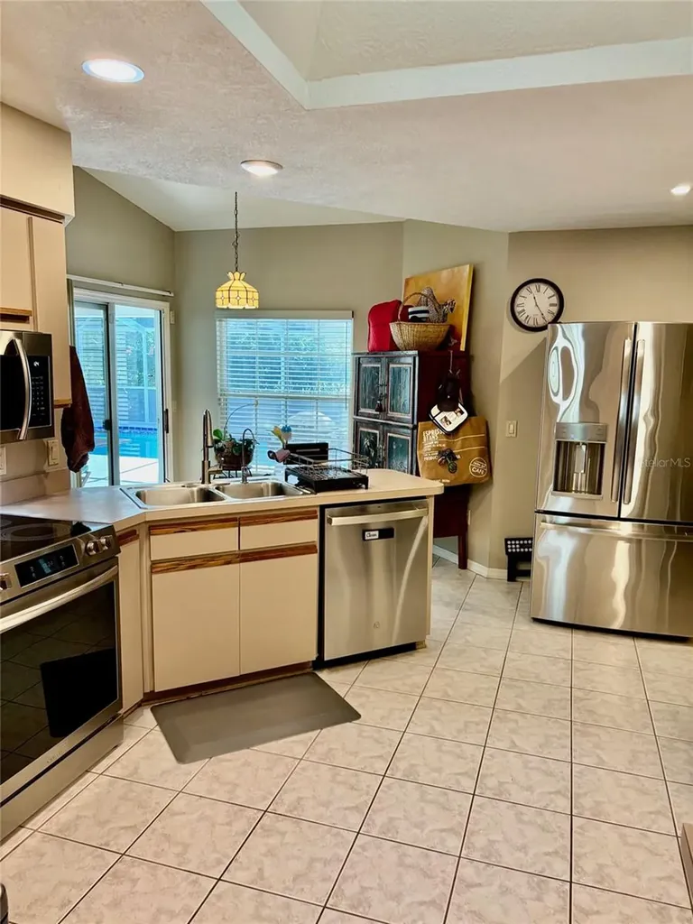 19800 SW 95th Street Dunnellon FL 34432