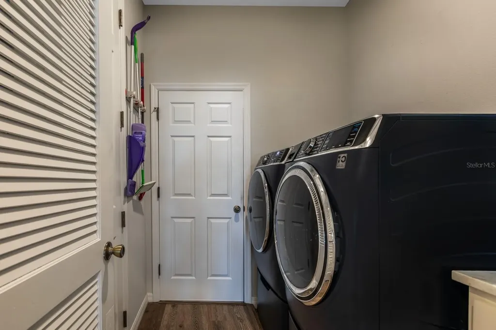27400 Orchid Glade Street Leesburg FL 34748
