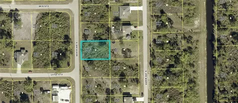 551 Beach Avenue S Lehigh Acres FL 33974