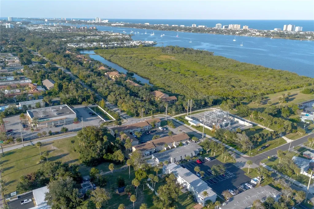 1600 S Palmetto Avenue South Daytona FL 32119