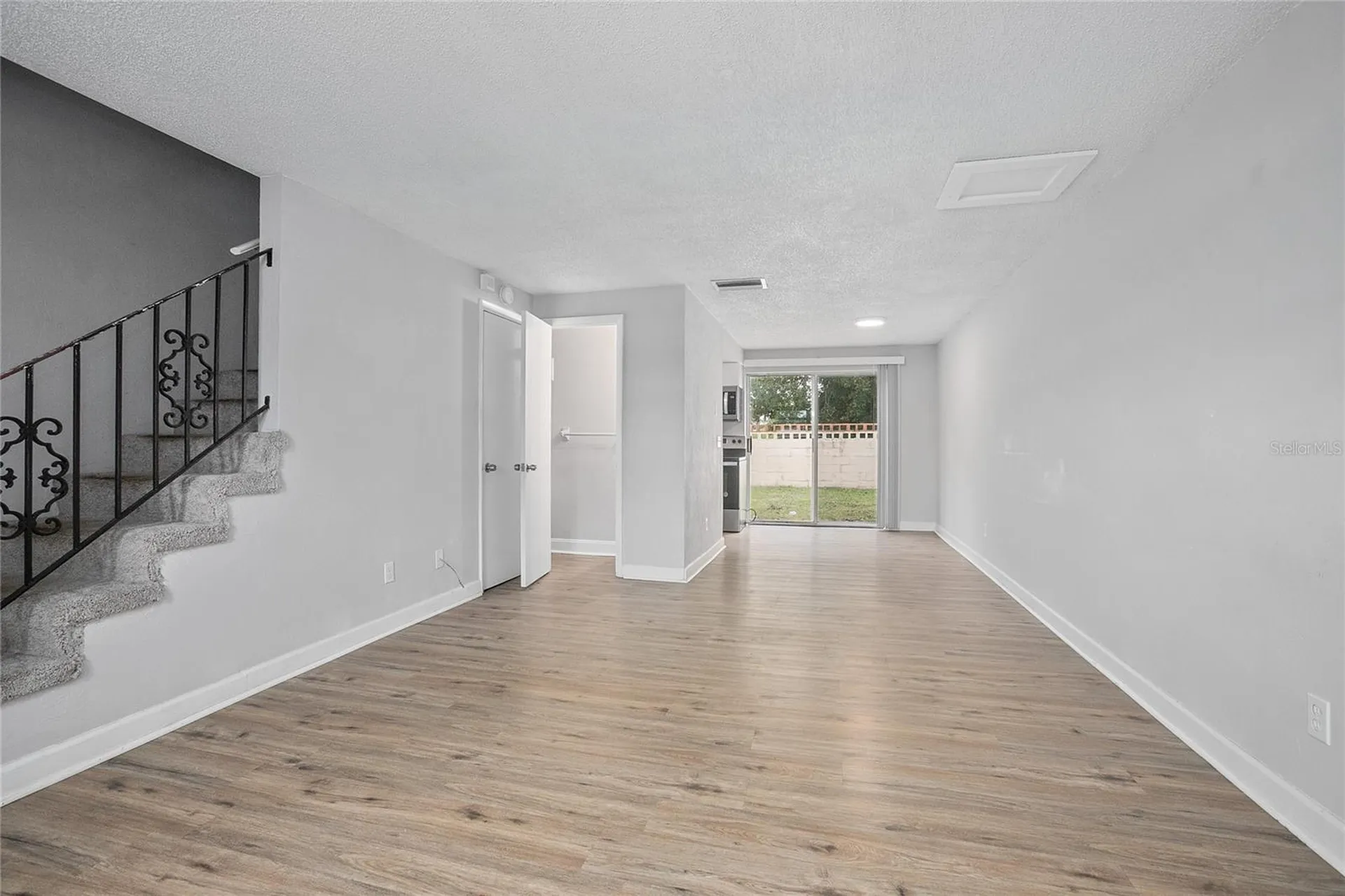 1600 S Palmetto Avenue South Daytona FL 32119