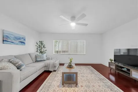 210 5th Avenue S St Petersburg FL 33701