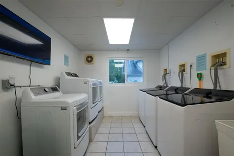 210 5th Avenue S St Petersburg FL 33701