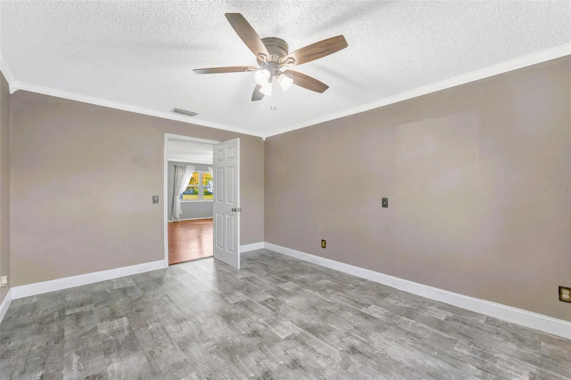 424 Forest Glen Avenue Lakeland FL 33813