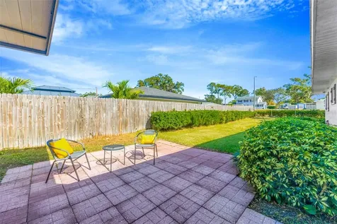 424 Forest Glen Avenue Lakeland FL 33813
