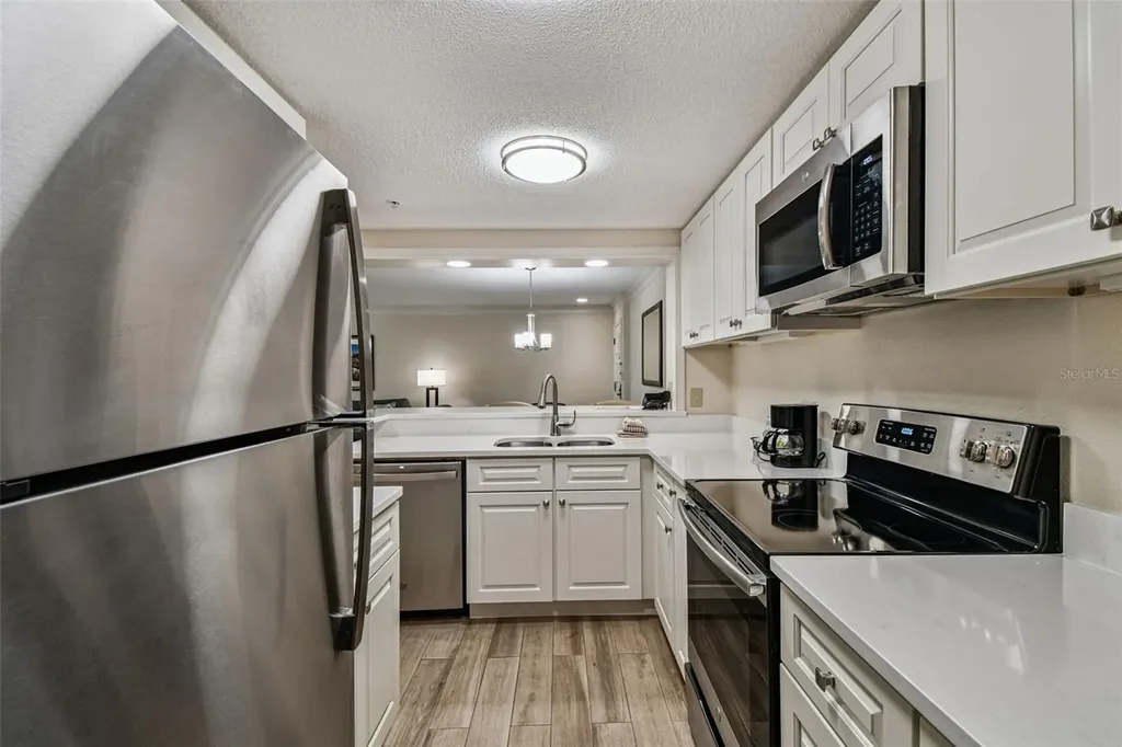 36750 Us Highway 19 N Palm Harbor FL 34684