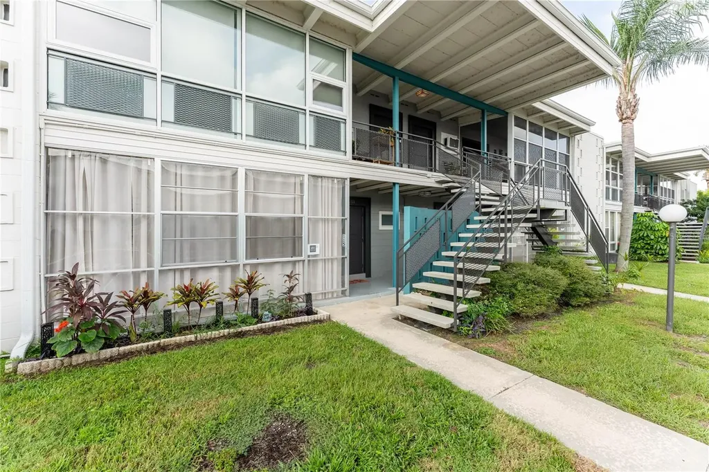 151 N Orlando Avenue Winter Park FL 32789
