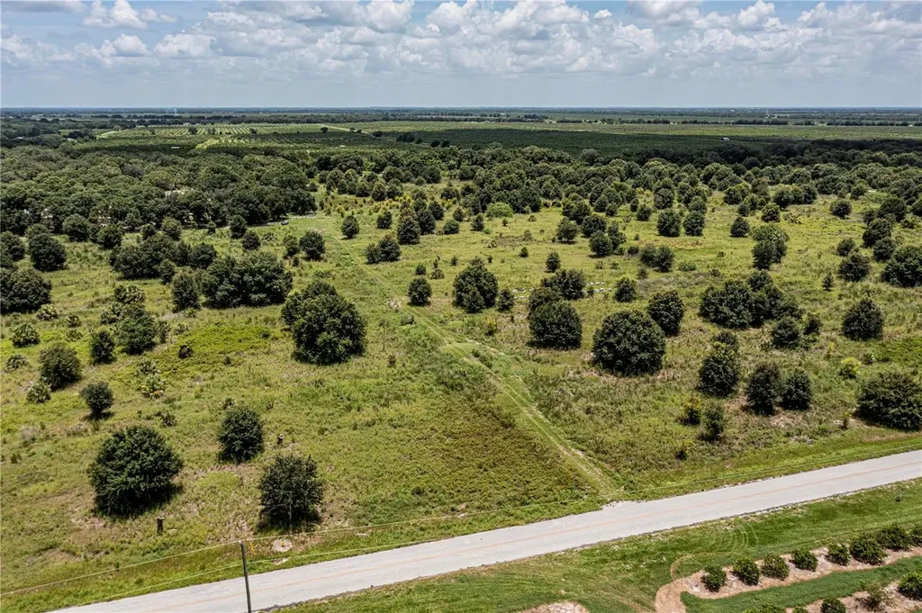 SW Hull Avenue Arcadia FL 34269