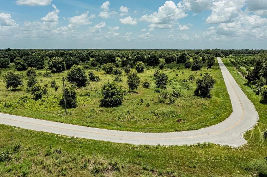 SW Hull Avenue Arcadia FL 34269