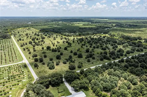 SW Hull Avenue Arcadia FL 34269