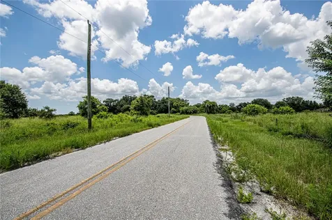 SW Hull Avenue Arcadia FL 34269