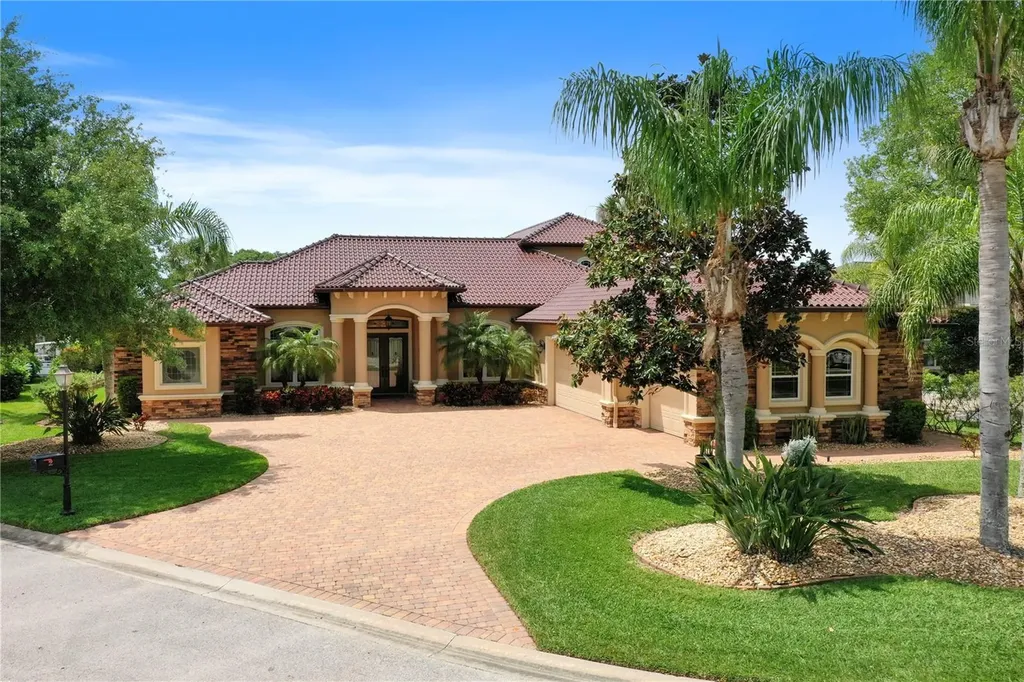 2 Caitlin Court Palm Coast FL 32137