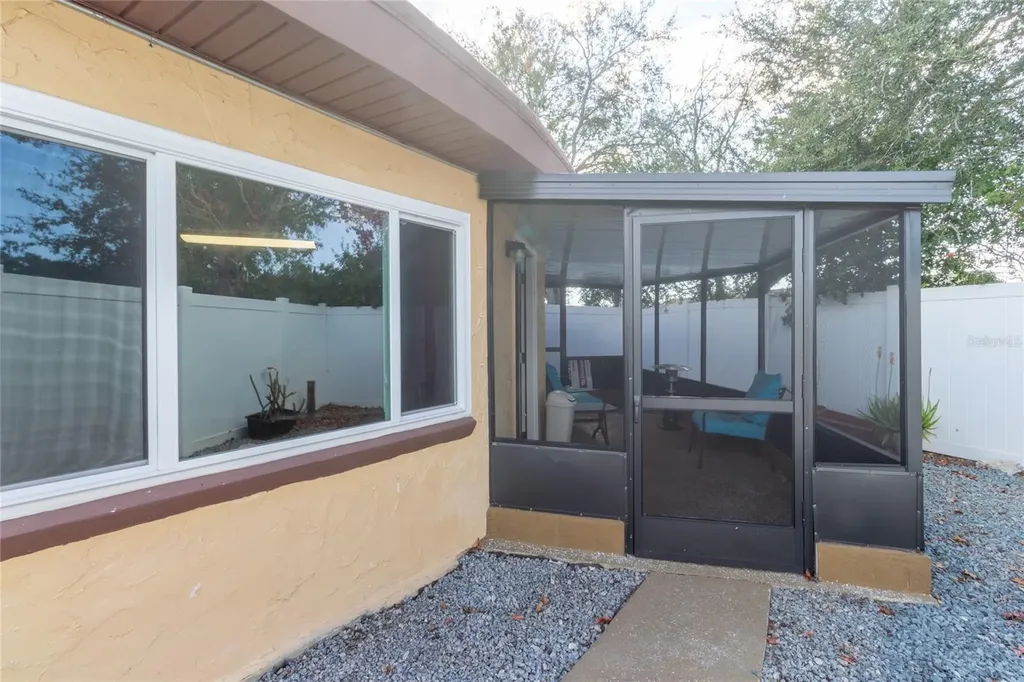2527 Ohio Place Holiday FL 34691