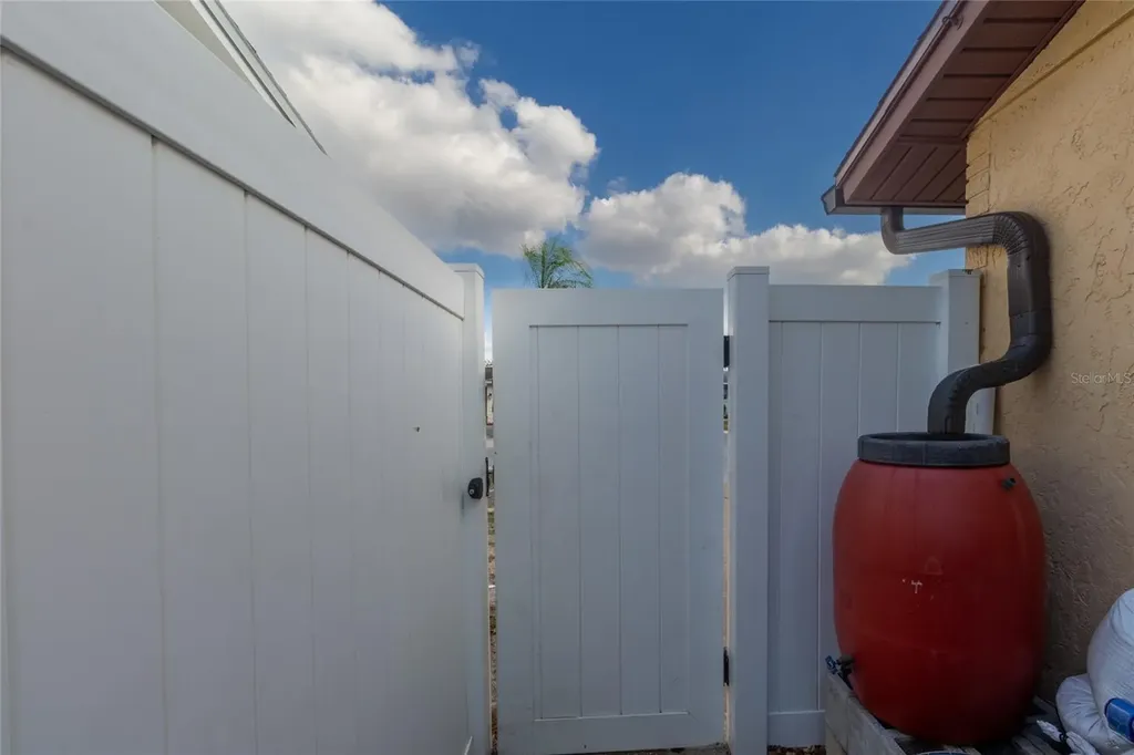 2527 Ohio Place Holiday FL 34691