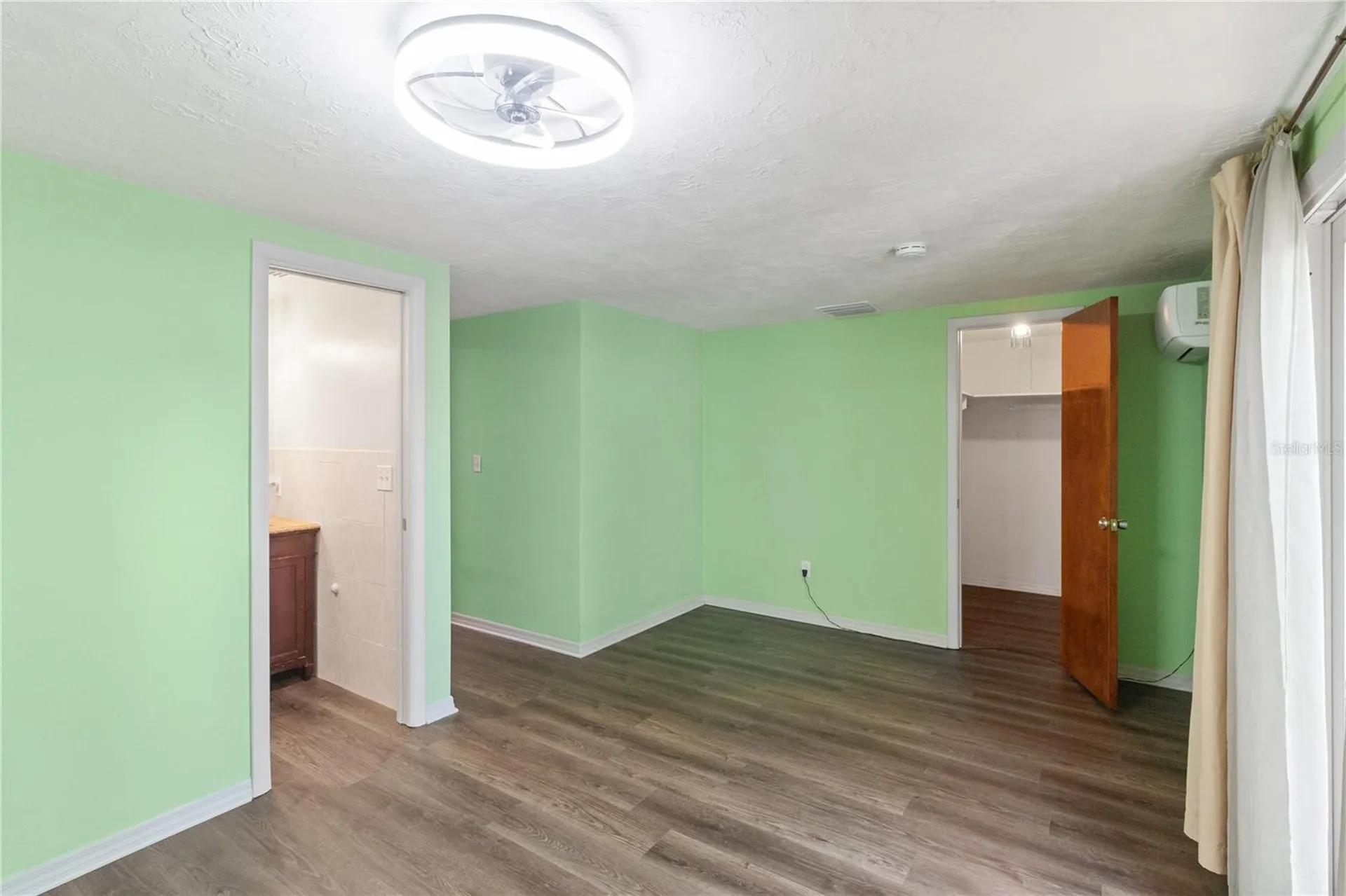 2527 Ohio Place Holiday FL 34691