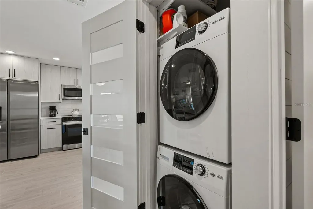 5830 Midnight Pass Road Sarasota FL 34242