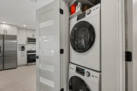 5830 Midnight Pass Road Sarasota FL 34242