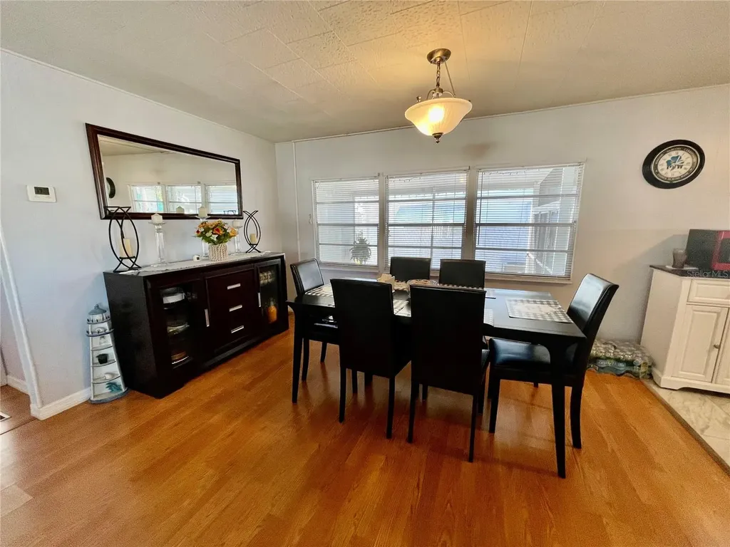 34462 Palm Drive N Pinellas Park FL 33781