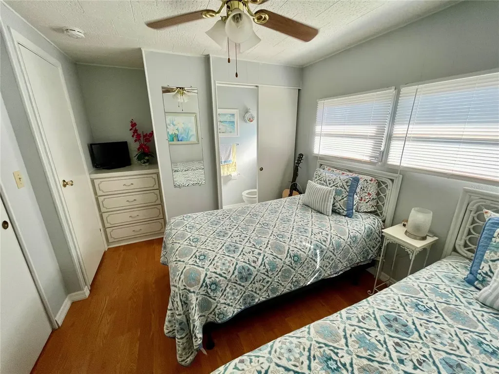 34462 Palm Drive N Pinellas Park FL 33781