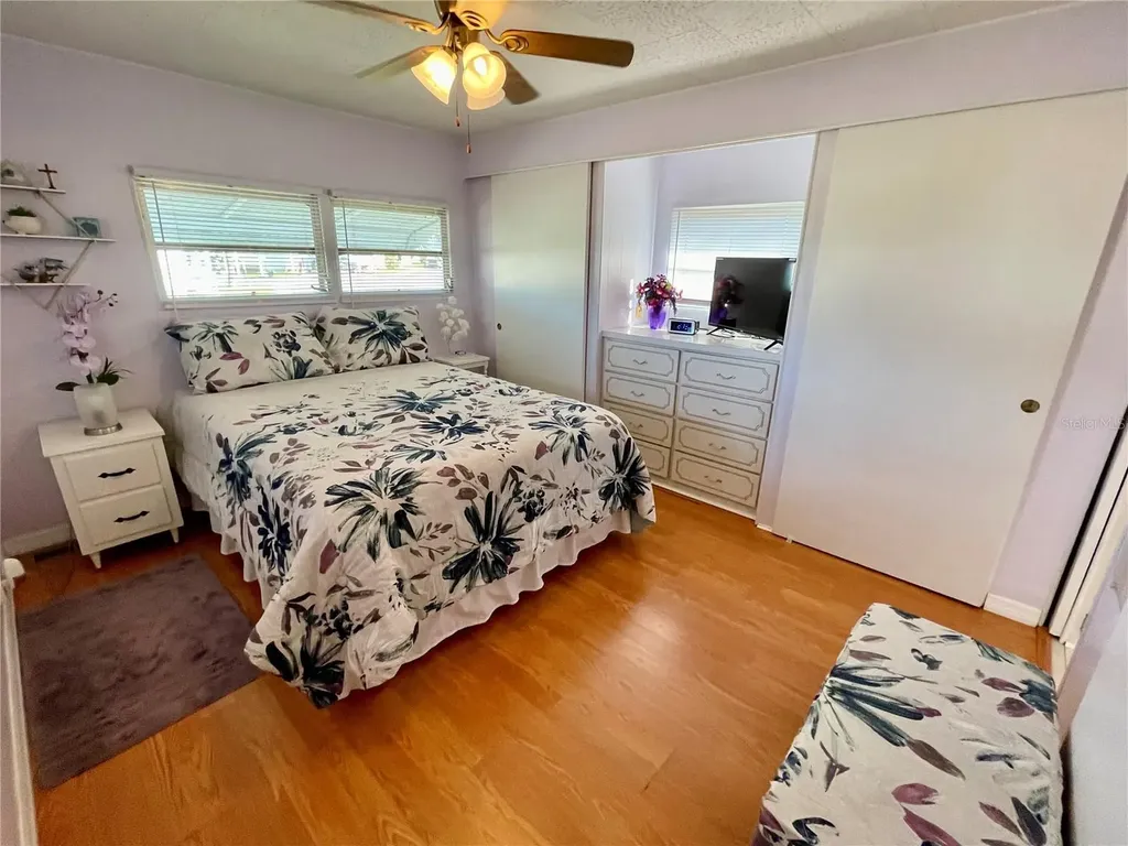 34462 Palm Drive N Pinellas Park FL 33781
